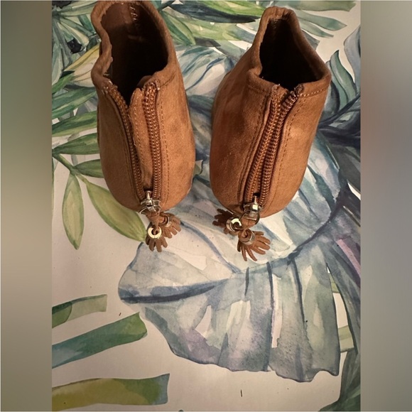 Chic Madden Girl by Steve Madden Peep-Toe Booties Women’s Size 6.5 Boho - Picture 4 of 7